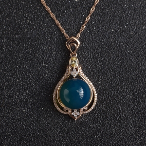 18K天空蓝多米蓝珀吊坠