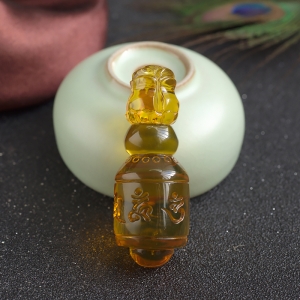 墨西哥蓝珀金刚杵吊坠