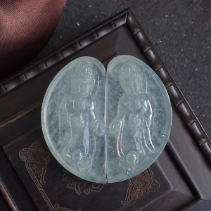 冰种淡晴水翡翠佛吊坠（两件）