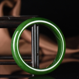 60.5mm山料和田碧玉手镯