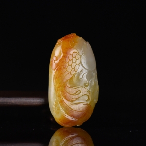 籽料和田玉凤凰吊坠