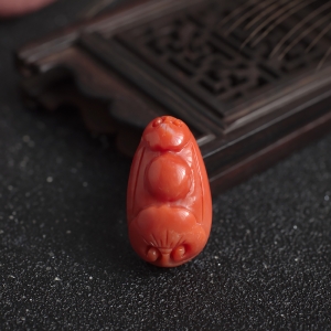 MOMO珊瑚如意吊坠