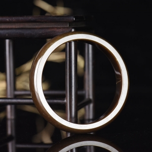 54.5mm山料和田糖玉手镯