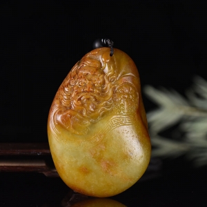 籽料和田玉钟馗手把件