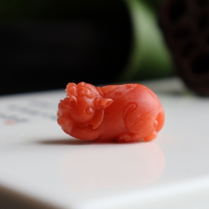 柿子红南红貔貅吊坠