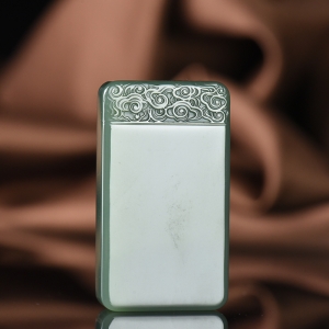 山料和田碧玉无事牌吊坠