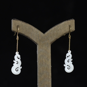 18K籽料和田白玉凤凰耳坠