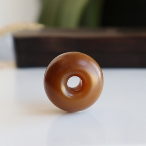 和田糖玉平安环吊坠