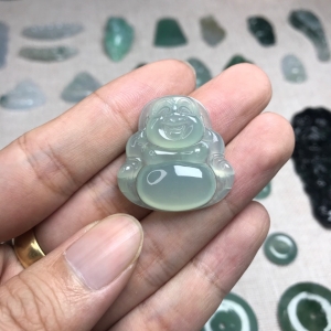 冰种浅绿翡翠弥勒佛吊坠