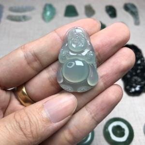 冰种浅绿翡翠弥勒佛吊坠