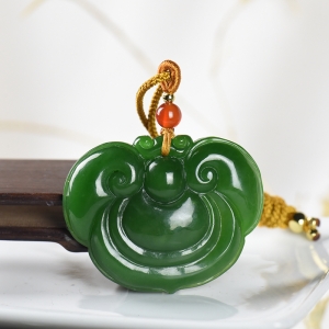 山料和田碧玉如意吊坠