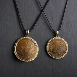 18K籽料和田玉黄沁龙凤吊坠（二件）