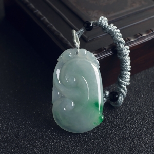 糯冰种飘翠翡翠如意吊坠