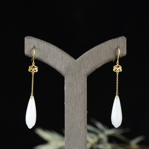 18K籽料和田白玉玉兰花耳坠