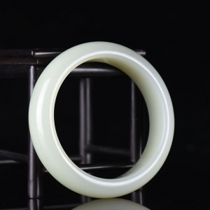 63mm山料和田白玉手镯