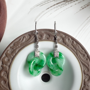 18K糯冰种飘翠翡翠平安扣耳环