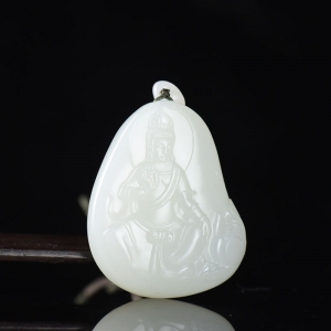 籽料和田白玉观音吊坠
