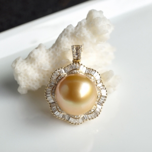 18K海水金色珍珠吊坠