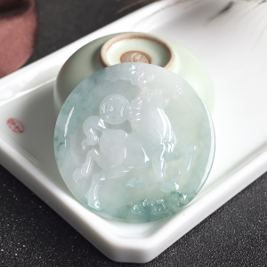 糯冰种飘花翡翠午马吊坠