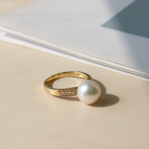 18k海水白色珍珠戒指