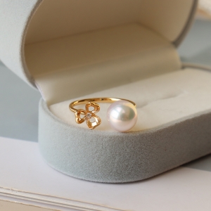 18k海水白色珍珠戒指