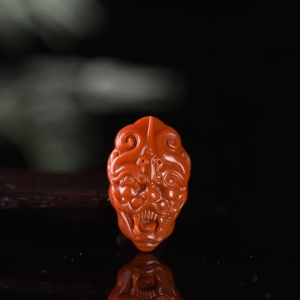 柿子红南红兽面吊坠