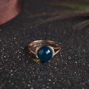 18K天空蓝多米蓝珀戒指