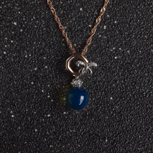 18K天空蓝多米蓝珀吊坠