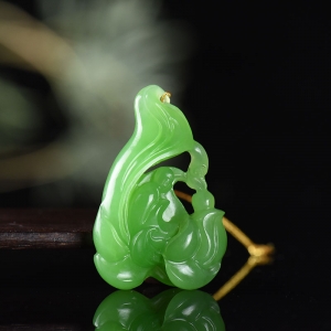 山料和田碧玉悟道吊坠