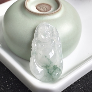 糯冰种飘翠翡翠弥勒佛吊坠