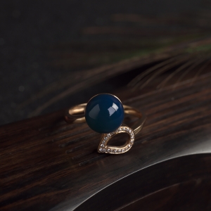 18K天空蓝多米蓝珀戒指