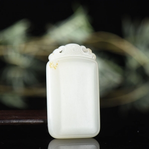 籽料和田白玉无事牌吊坠