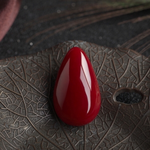 阿卡牛血红珊瑚水滴戒面