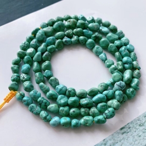 中高瓷蓝绿色绿松石随形多圈手串