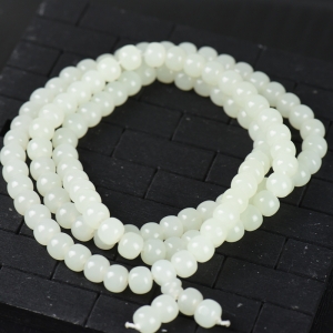 籽料和田白玉老形珠108佛珠