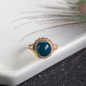 18K天空蓝多米蓝珀戒指