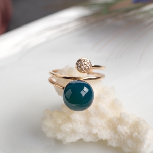 18K天空蓝多米蓝珀戒指