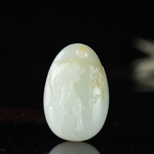 籽料和田白玉上山虎吊坠