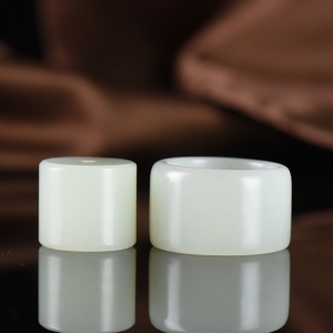 山料和田白玉扳指套装