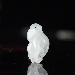 籽料和田白玉佛手吊坠