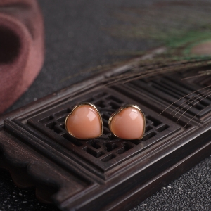 18KMOMO珊瑚心形耳钉