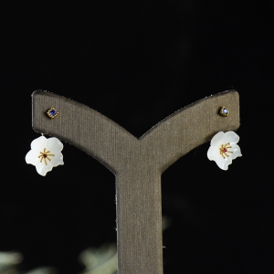 18K籽料和田白玉繁华耳钉两用款