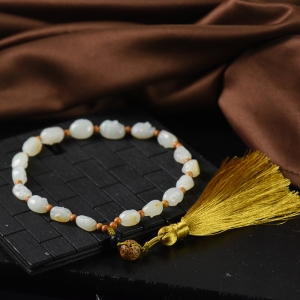 籽料和田白玉十八罗汉手持