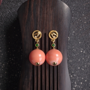 18KMOMO珊瑚圆珠耳坠