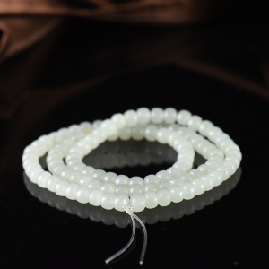 籽料和田白玉老形珠108佛珠