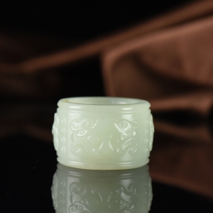 山料和田白玉守护扳指