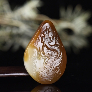 山料和田糖玉美人鱼吊坠