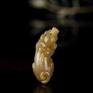 山料和田糖玉旺财吊坠