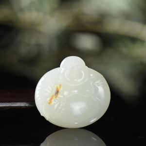 籽料和田白玉弥勒佛吊坠