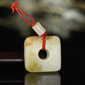 籽料和田白玉平安扣吊坠